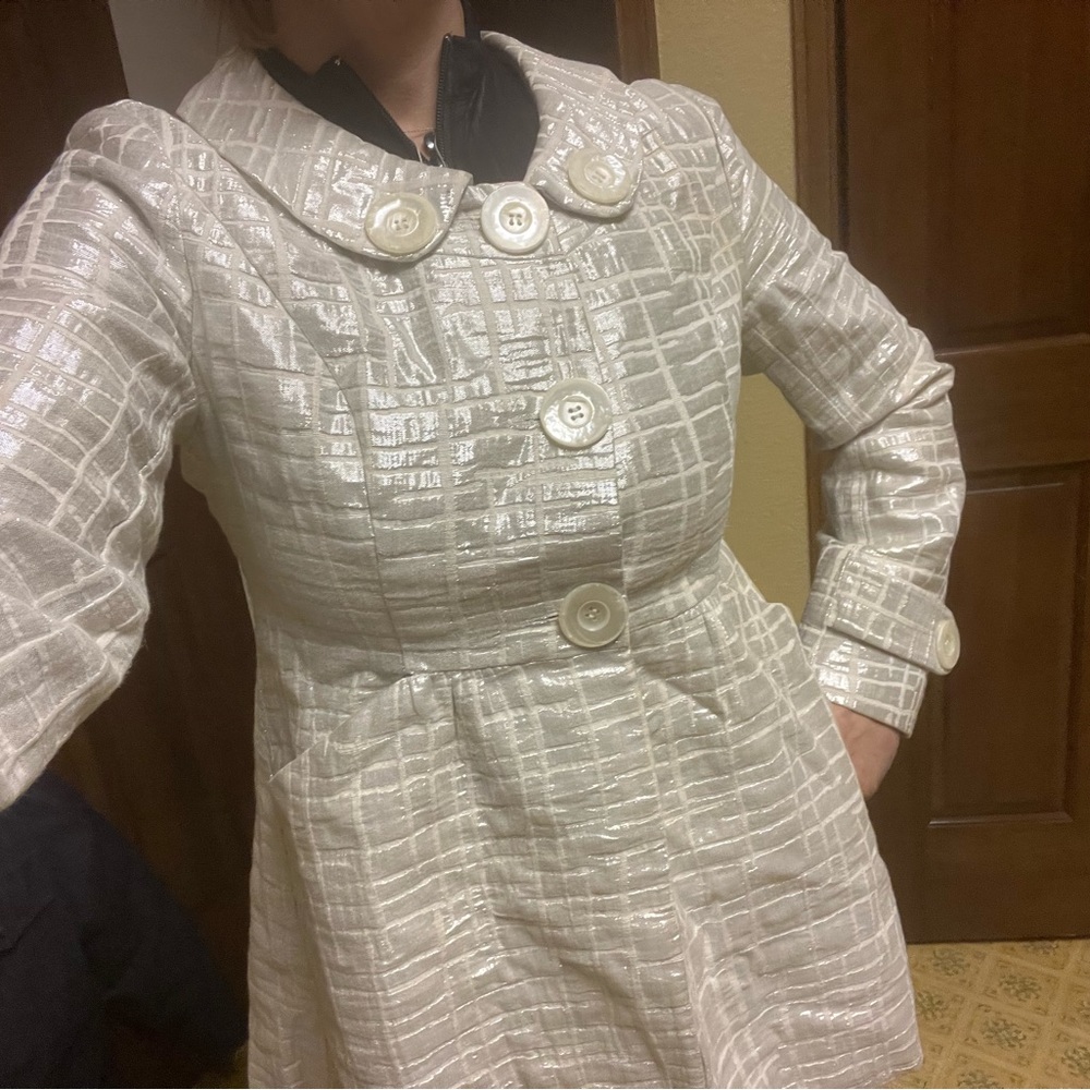 Mac & Jac women’s festive white coat with pockets like new never worn